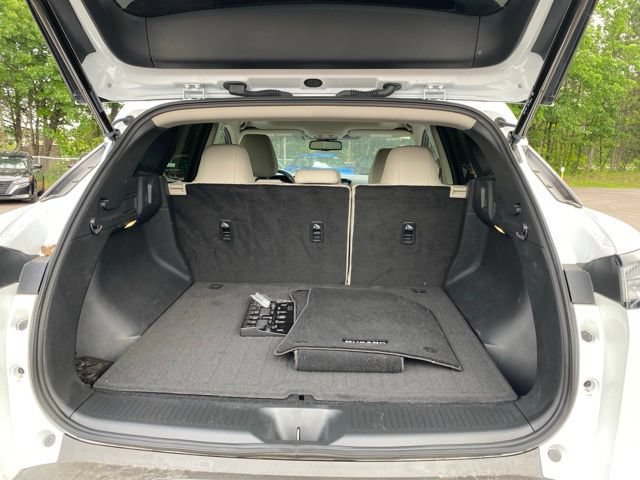 Used 2025 Nissan Murano SL AWD/4WD image 4