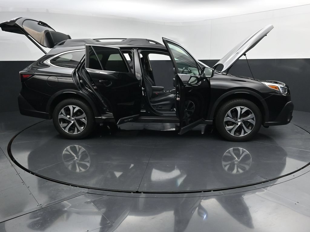 Used 2020 Subaru Outback Limited AWD/4WD image 44
