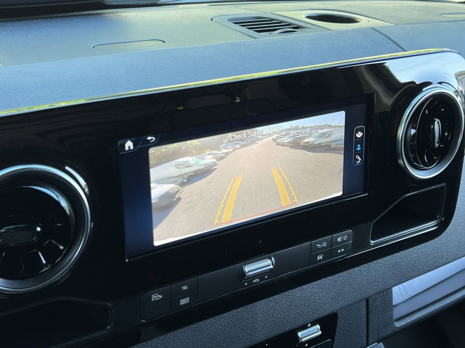 New 2025 Mercedes-Benz Sprinter 2500 image 17