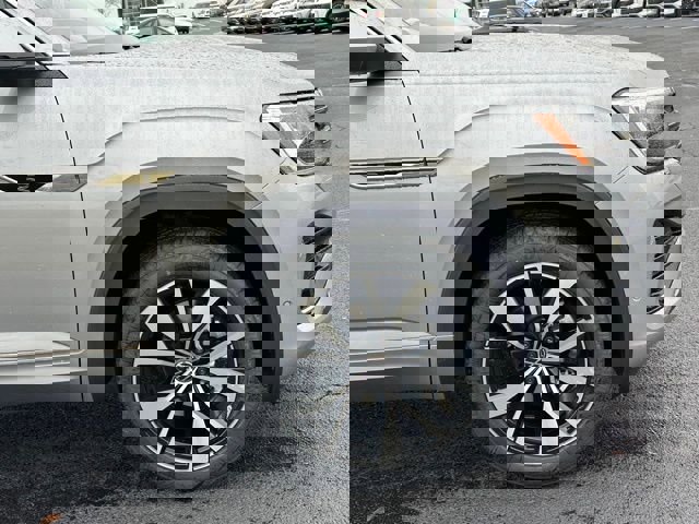 New 2026 Volkswagen Atlas SEL Premium R-Line image 7