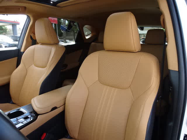 Used 2025 Lexus NX 350h AWD w/ Accessory Package (Z2) image 18