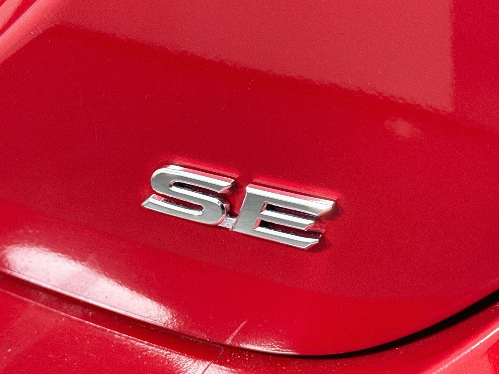 Certified 2022 Toyota Camry SE FWD image 13