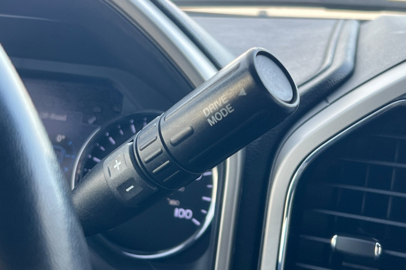 Used 2022 Ford F350 Lariat w/ Lariat Ultimate Package image 18