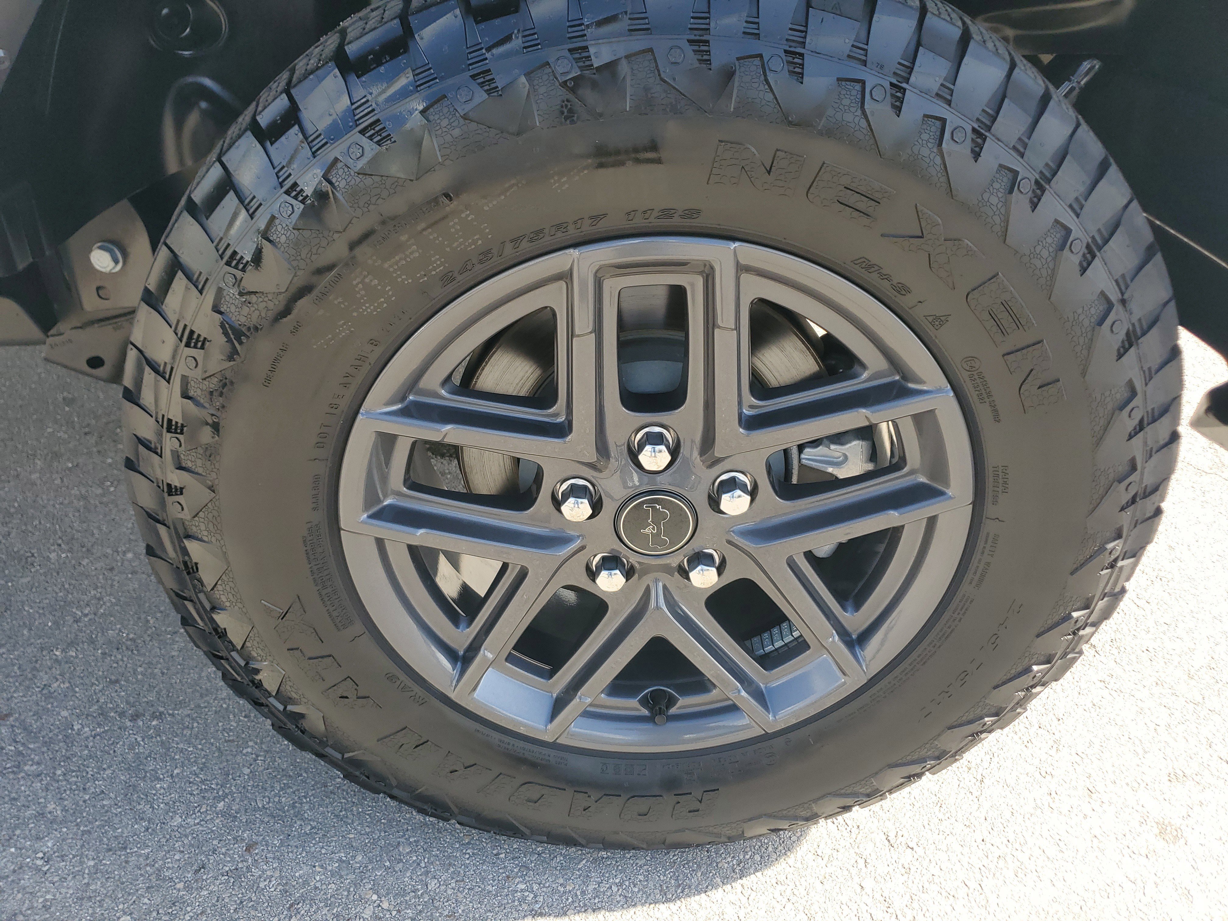 Used 2024 Jeep Wrangler Sport image 30