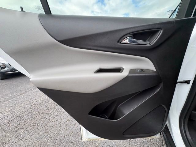 Certified 2023 Chevrolet Equinox LT w/ Driver Convenience Package image 36