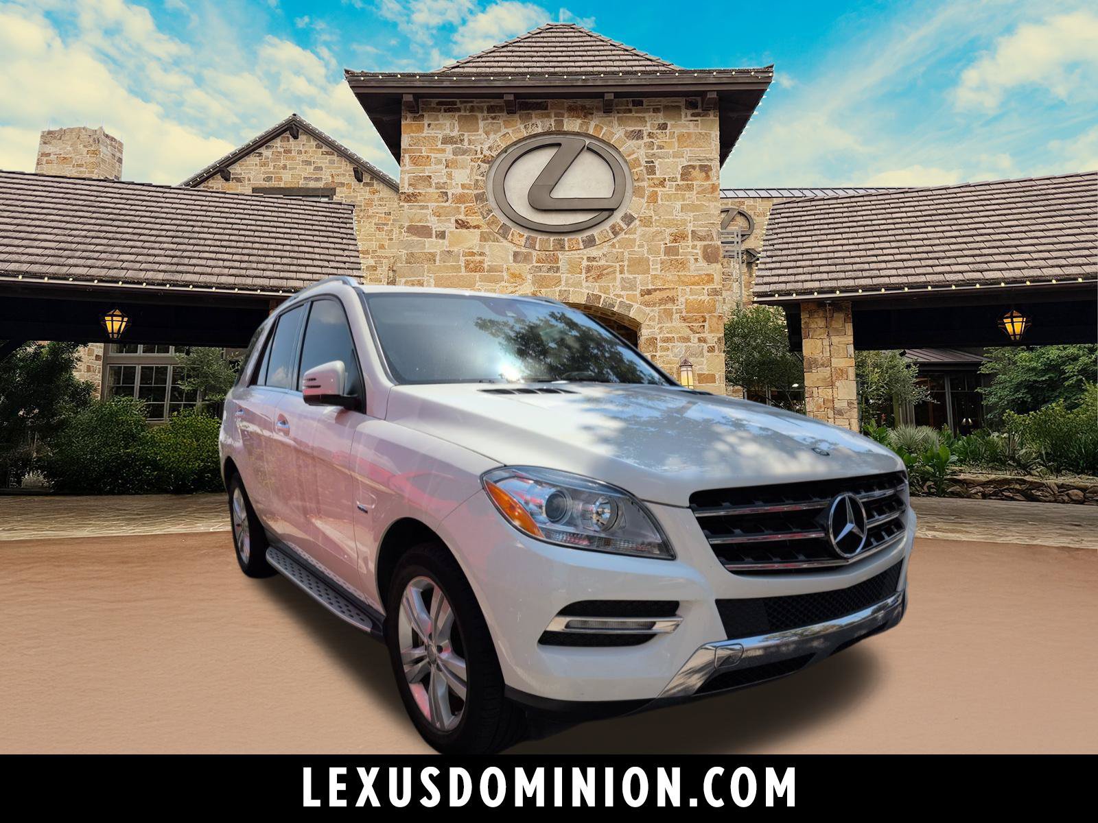 Used 2012 Mercedes-Benz ML 350 BlueTEC 4MATIC image 1
