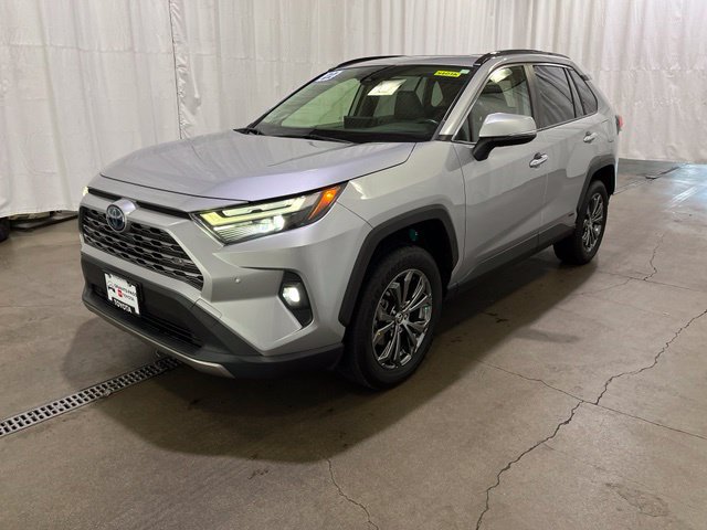 Certified 2022 Toyota RAV4 Limited w/ Limited Grade Weather Package AWD/4WD image 8