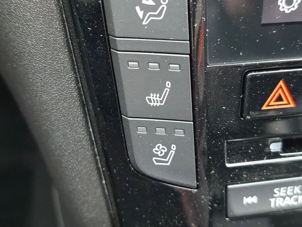 New 2025 INFINITI QX55 Essential image 6