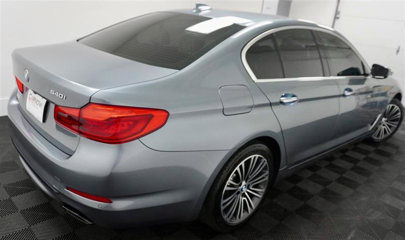 Used 2018 BMW 540i image 8