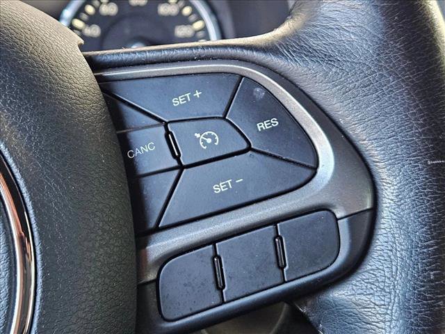 Used 2019 Jeep Renegade Limited w/ Quick Order Package 22P image 17