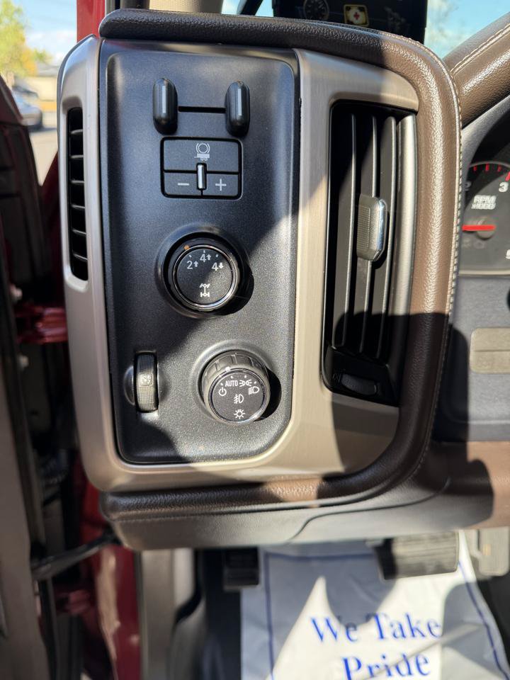 Used 2015 GMC Sierra 3500 Denali AWD/4WD image 12