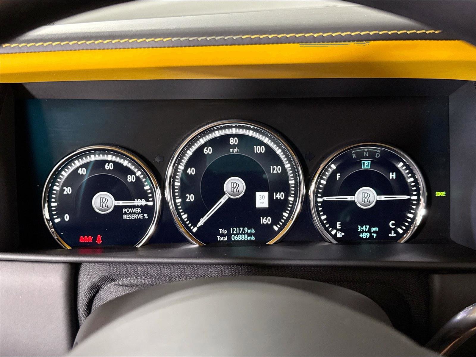 Used 2022 Rolls-Royce Cullinan w/ Interior Detailing Package image 16