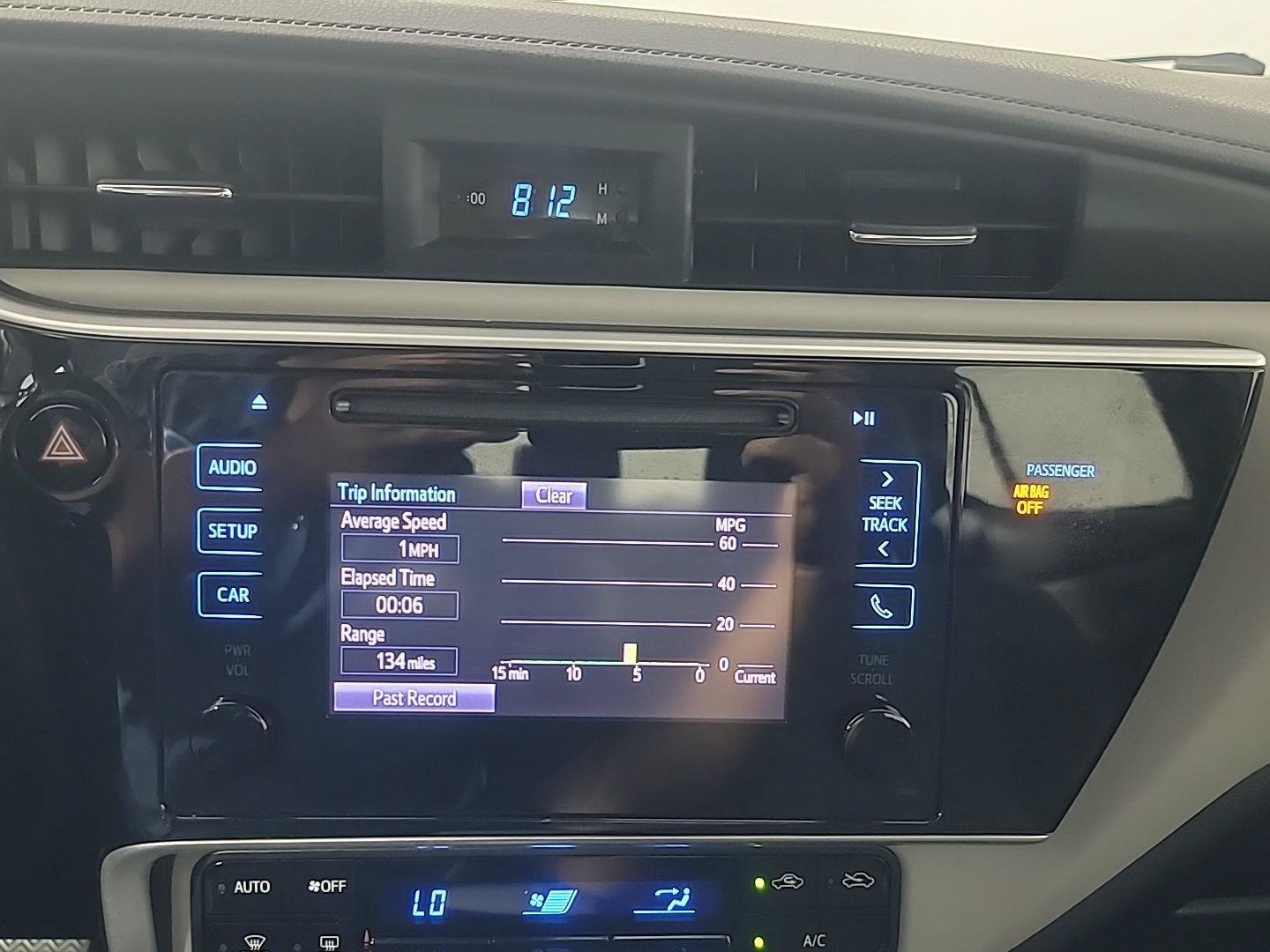 Used 2019 Toyota Corolla LE FWD image 27