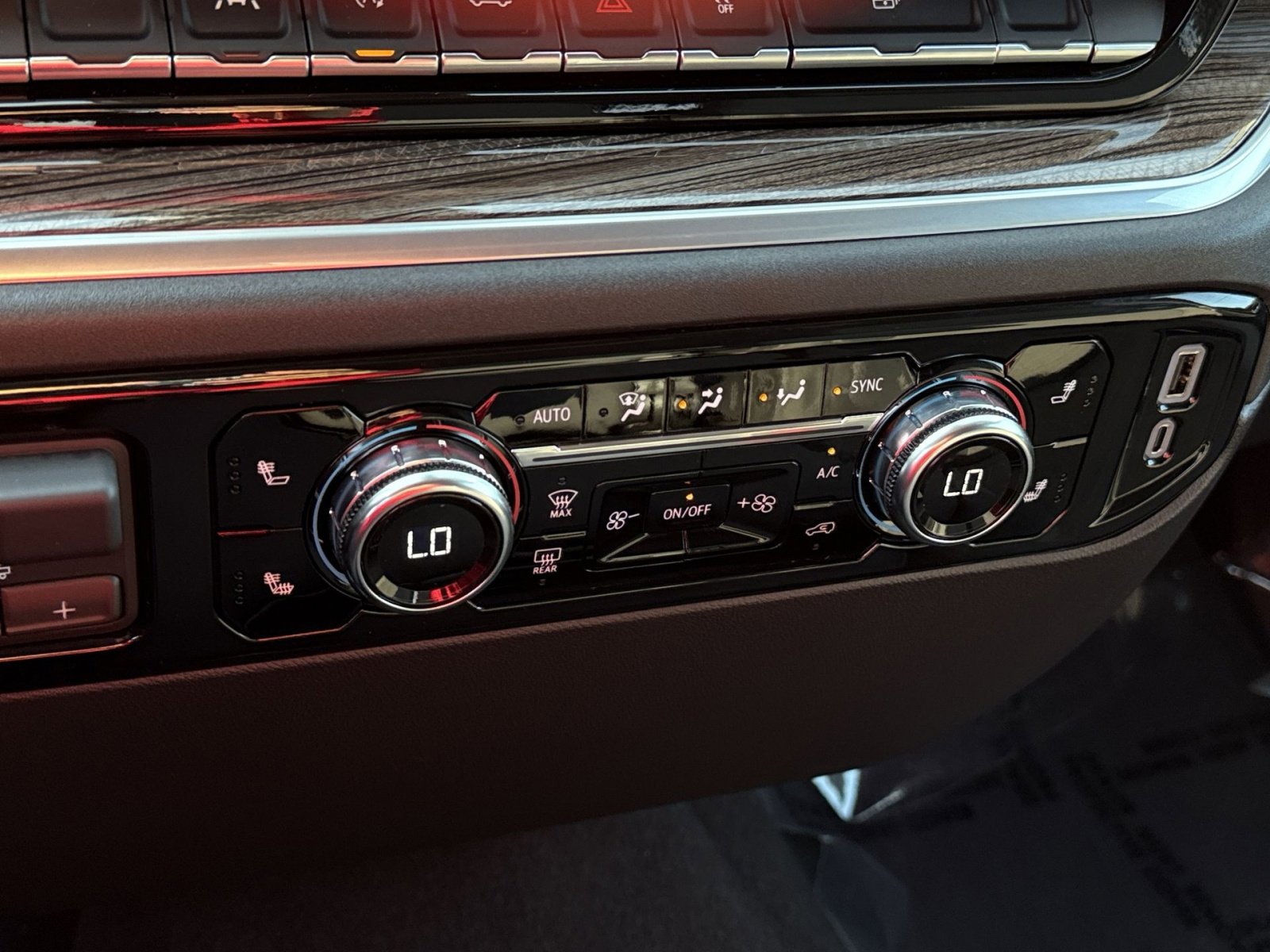 Used 2026 GMC Sierra 1500 Elevation AWD/4WD image 21