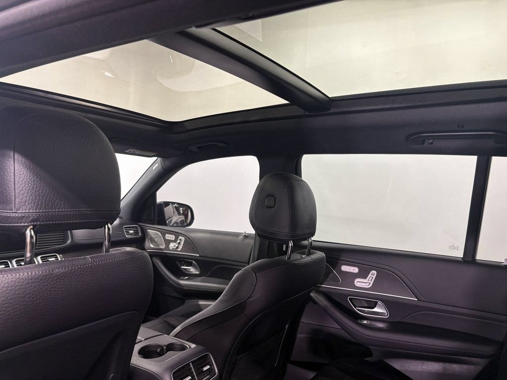 Used 2024 Mercedes-Benz GLS 450 4MATIC image 24