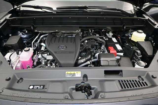 New 2026 Toyota Highlander Platinum AWD/4WD image 19
