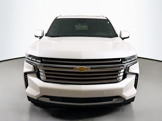 Used 2023 Chevrolet Suburban High Country image 2