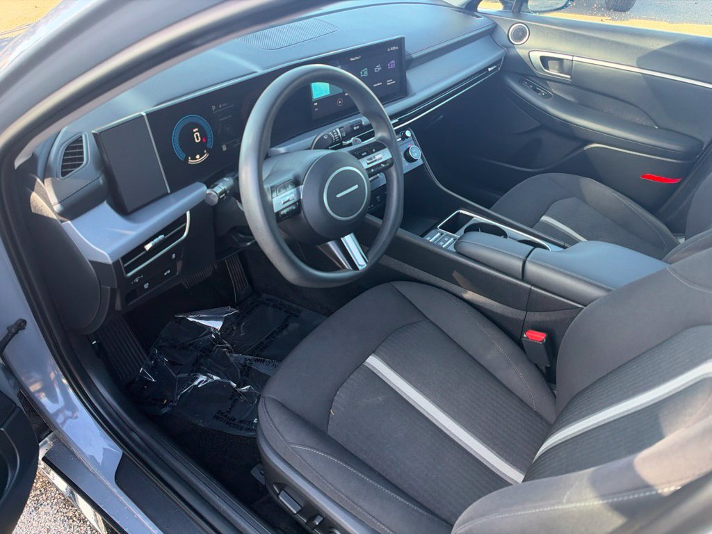 Used 2024 Hyundai Sonata SEL FWD image 9
