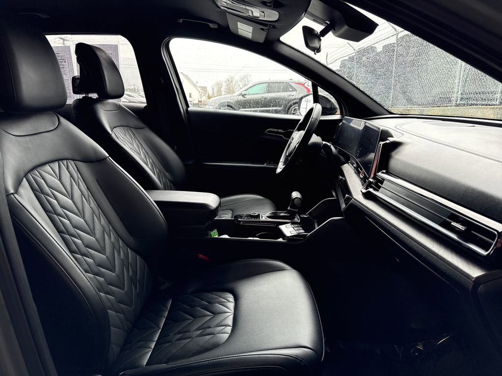 Certified 2023 Kia Sportage X-Line image 15