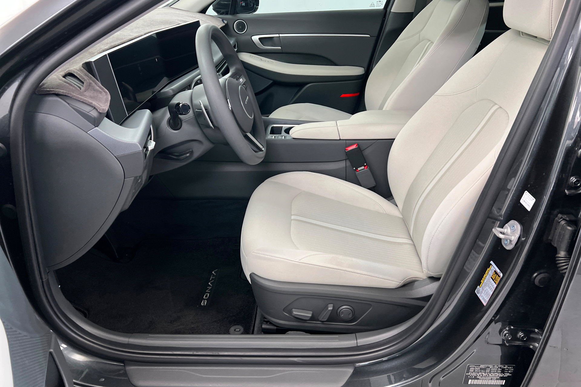 Used 2025 Hyundai Sonata SEL image 18