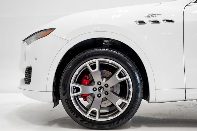 Used 2023 Maserati Levante GT AWD/4WD image 27