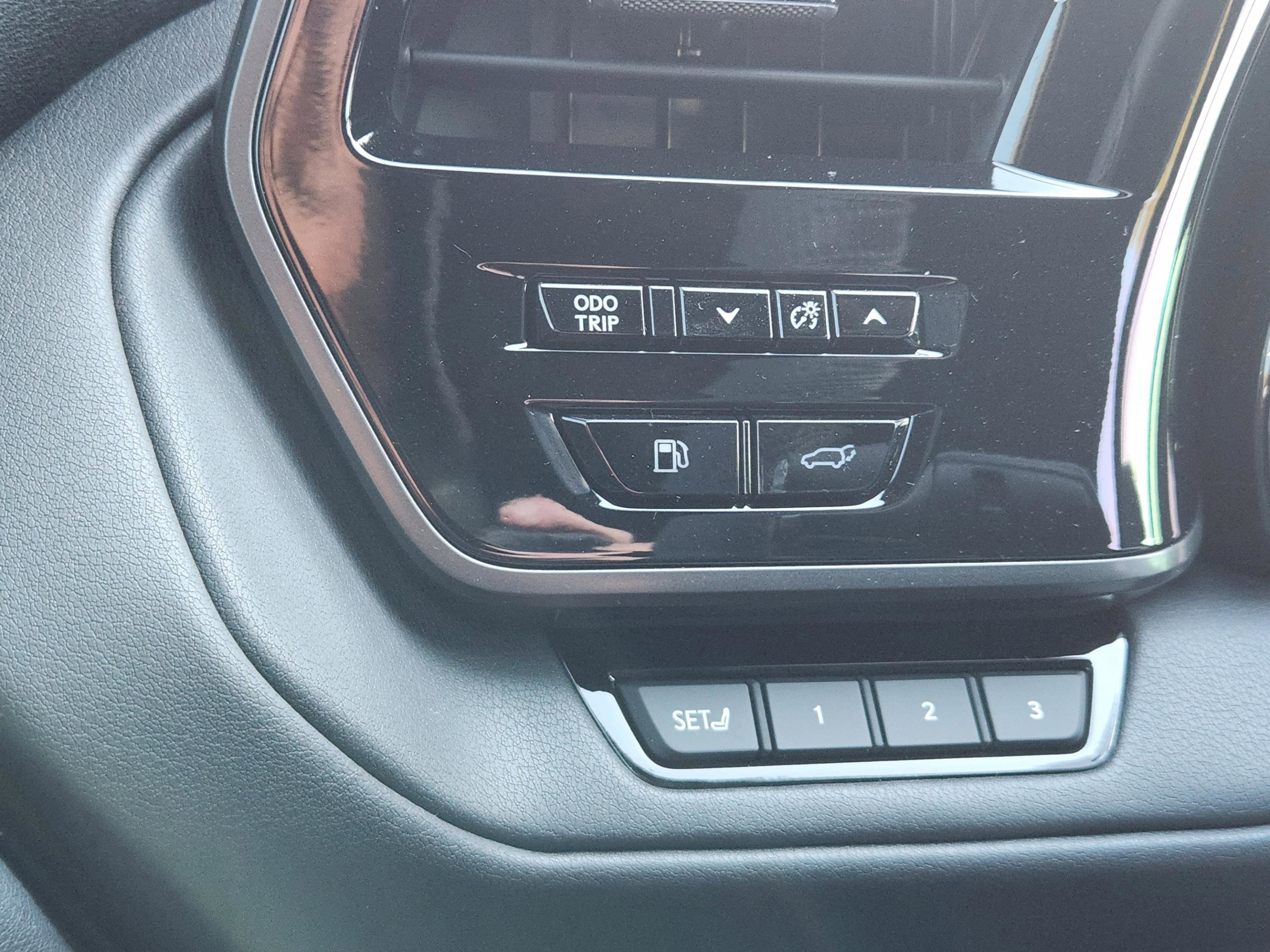 New 2026 Lexus TX 500h AWD image 15