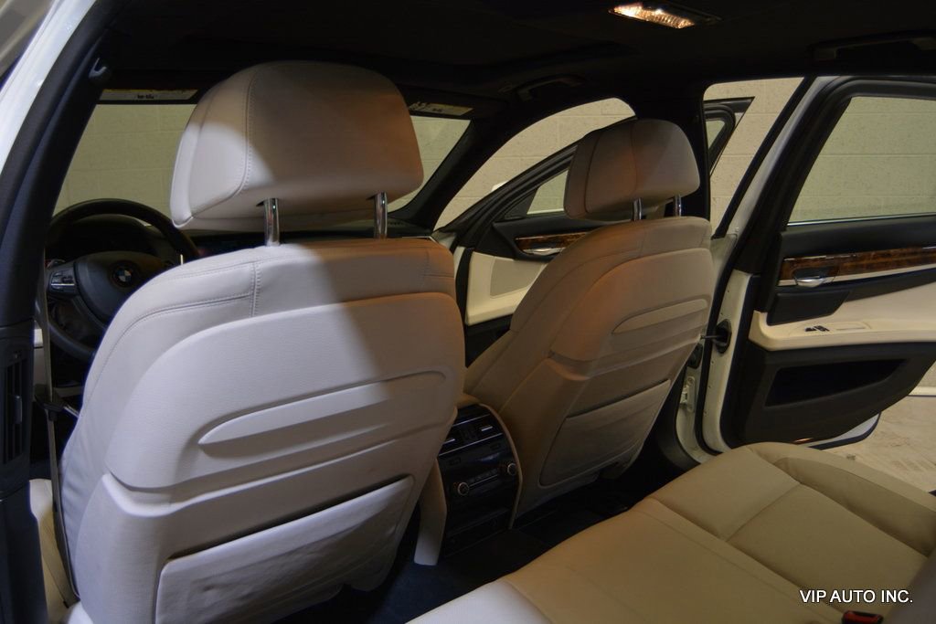 Used 2014 BMW 740i image 22
