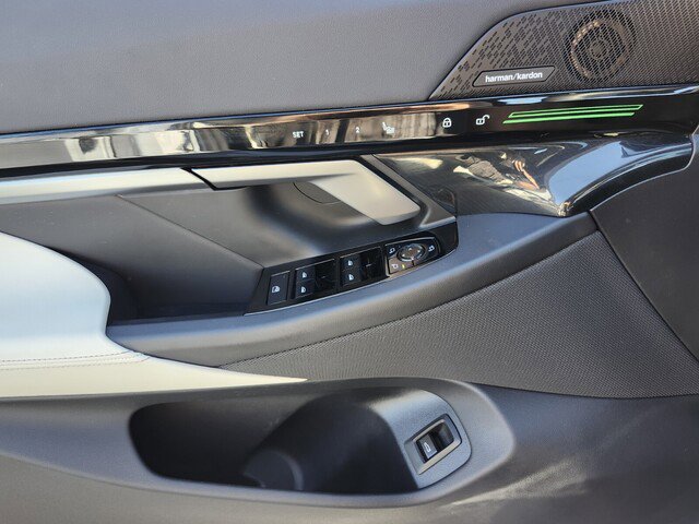 Certified 2026 BMW 530i xDrive w/ M Sport Package image 26