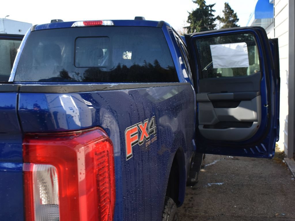 New 2026 Ford F350 XLT w/ FX4 Off-Road Package AWD/4WD image 29