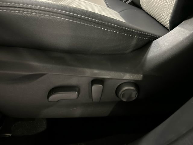 Used 2023 Subaru Forester Premium image 11