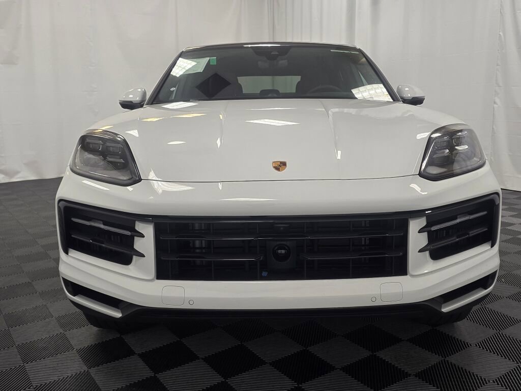 New 2026 Porsche Cayenne Coupe image 10