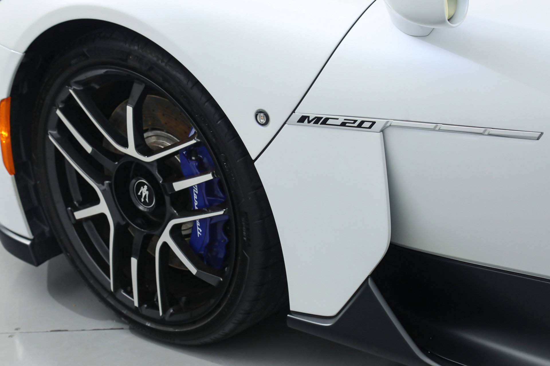 Certified 2022 Maserati MC20 Coupe image 15