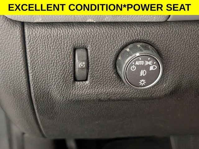 Used 2020 Chevrolet Colorado LT w/ LT Convenience Package RWD image 14
