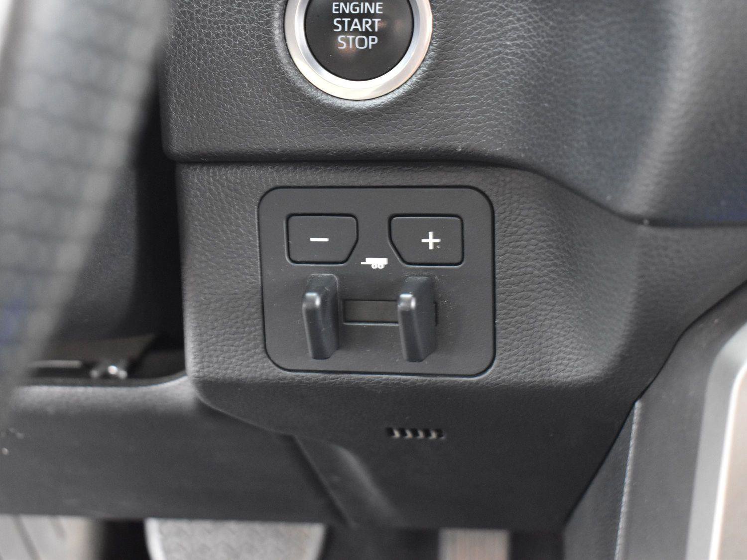 Used 2022 Toyota Tundra SR5 image 18