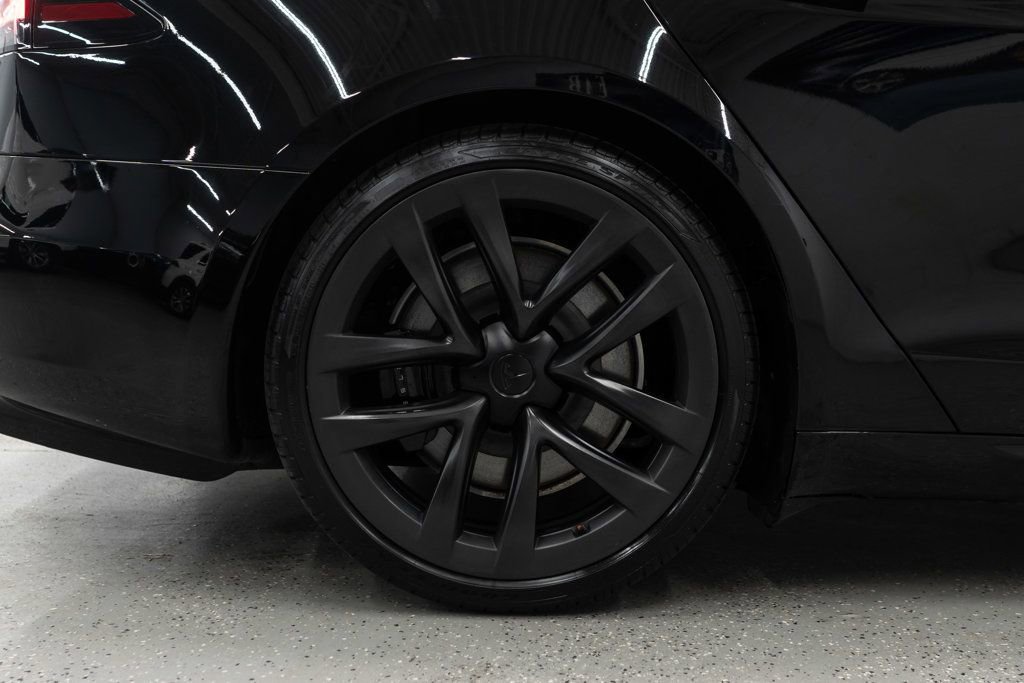 Used 2022 Tesla Model S Standard Range image 35