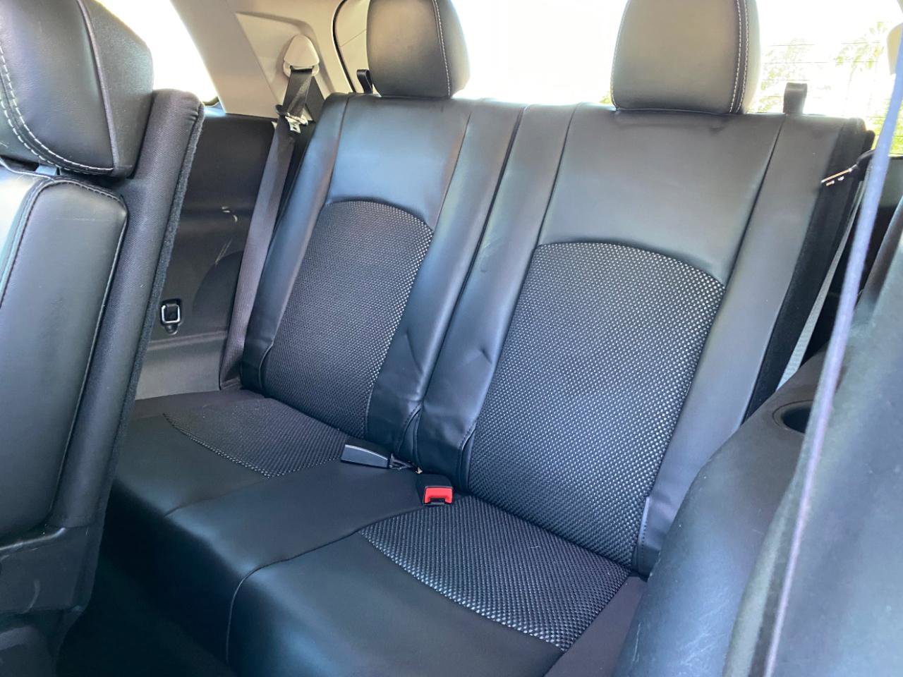 Used 2016 Dodge Journey Crossroad w/ Popular Equipment Group image 37