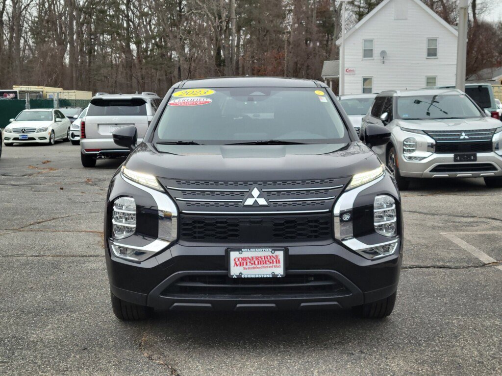 Used 2022 Mitsubishi Outlander ES image 8