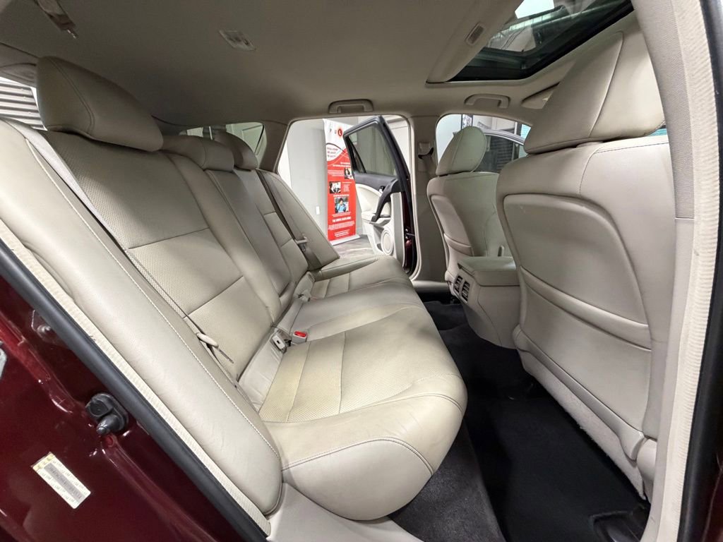 Used 2012 Acura TSX w/ Technology Package image 48