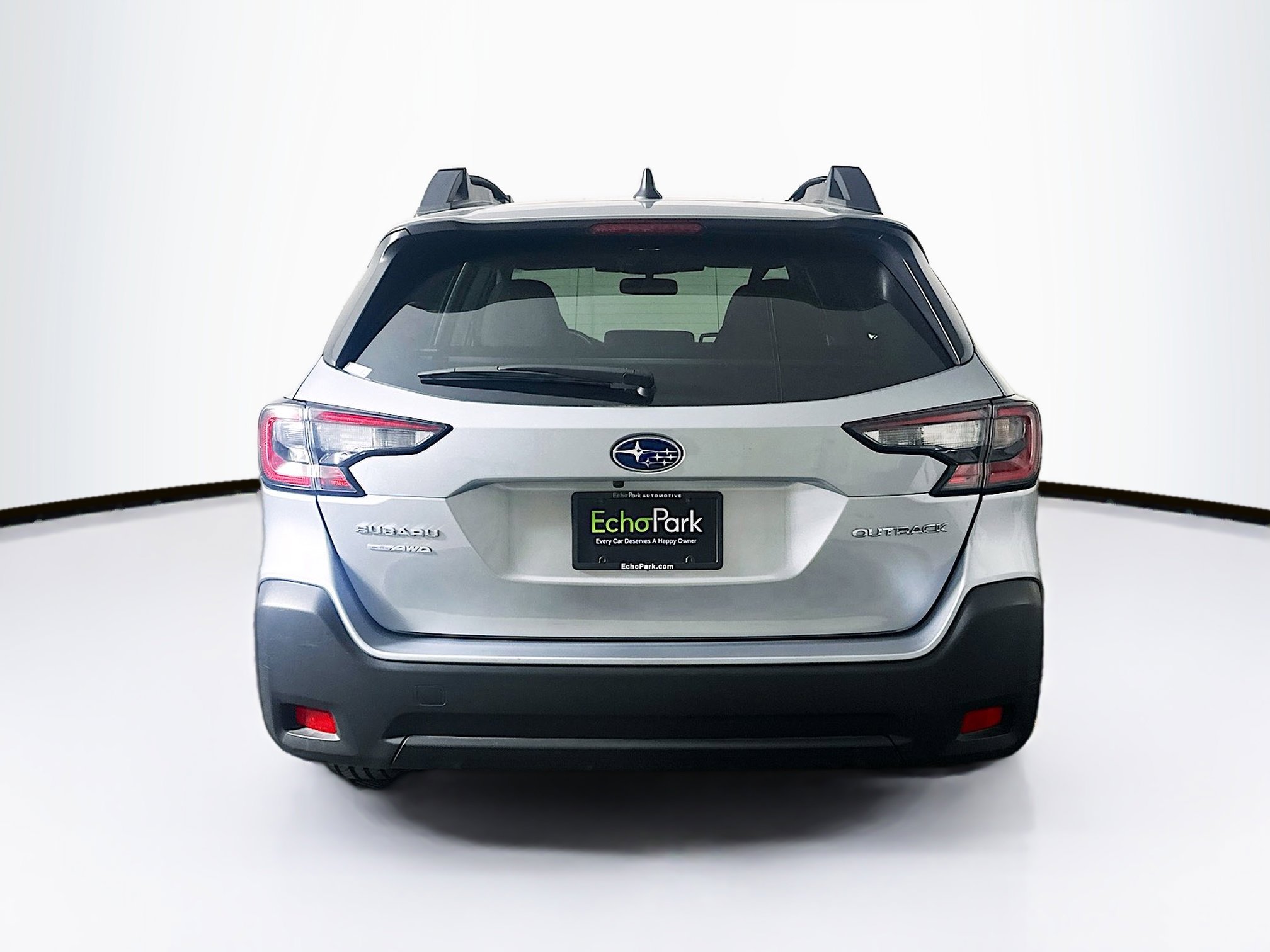 Used 2025 Subaru Outback Premium image 7