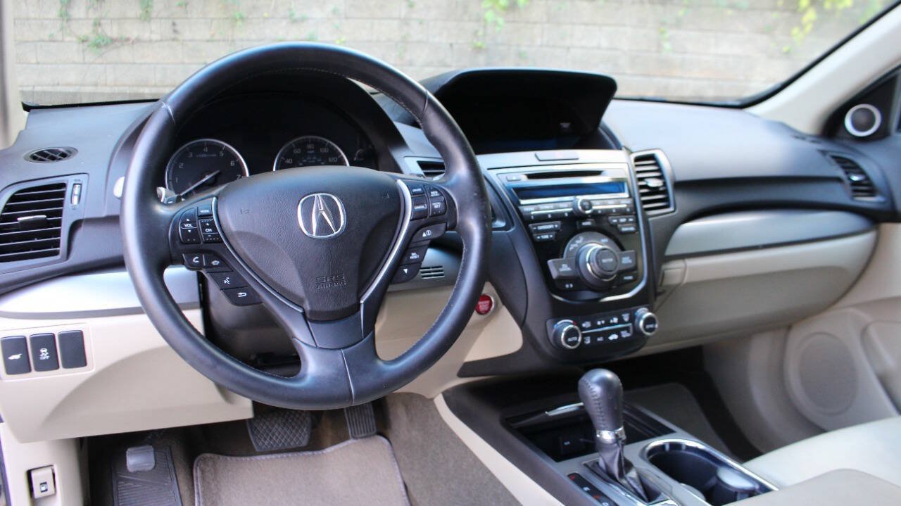 Used 2014 Acura RDX w/ Technology Package AWD/4WD image 28