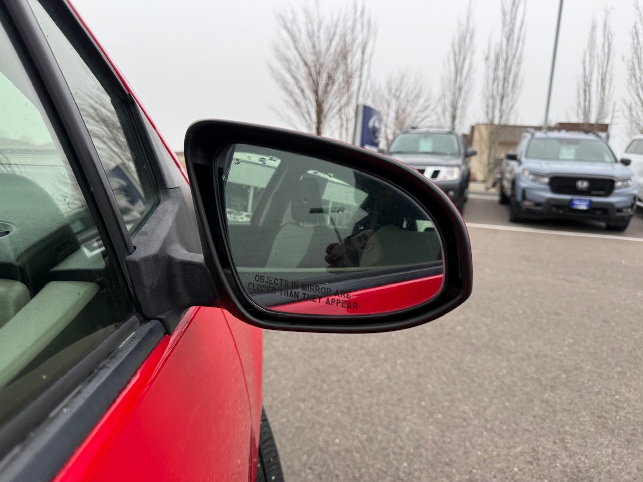 Used 2013 Toyota Yaris LE image 43