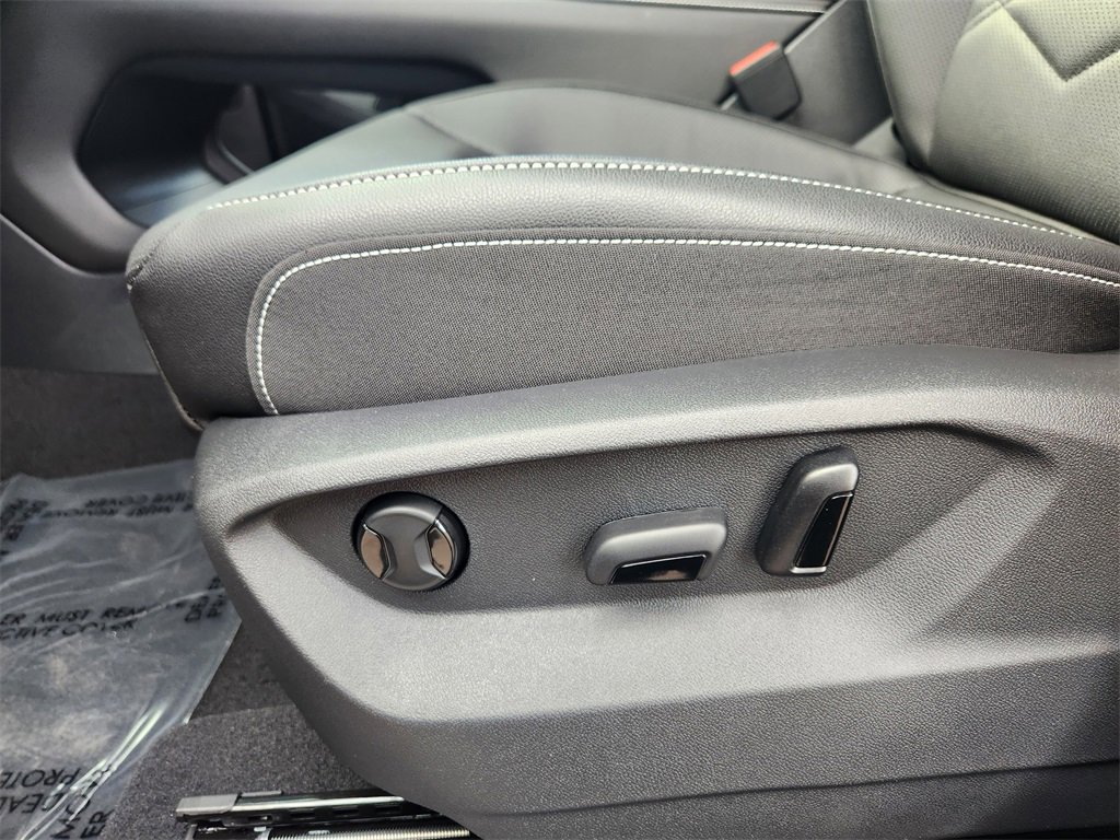 New 2026 Volkswagen Atlas SE image 7