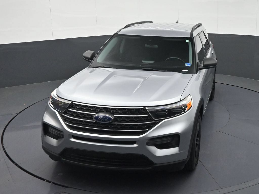 Used 2023 Ford Explorer XLT RWD image 30