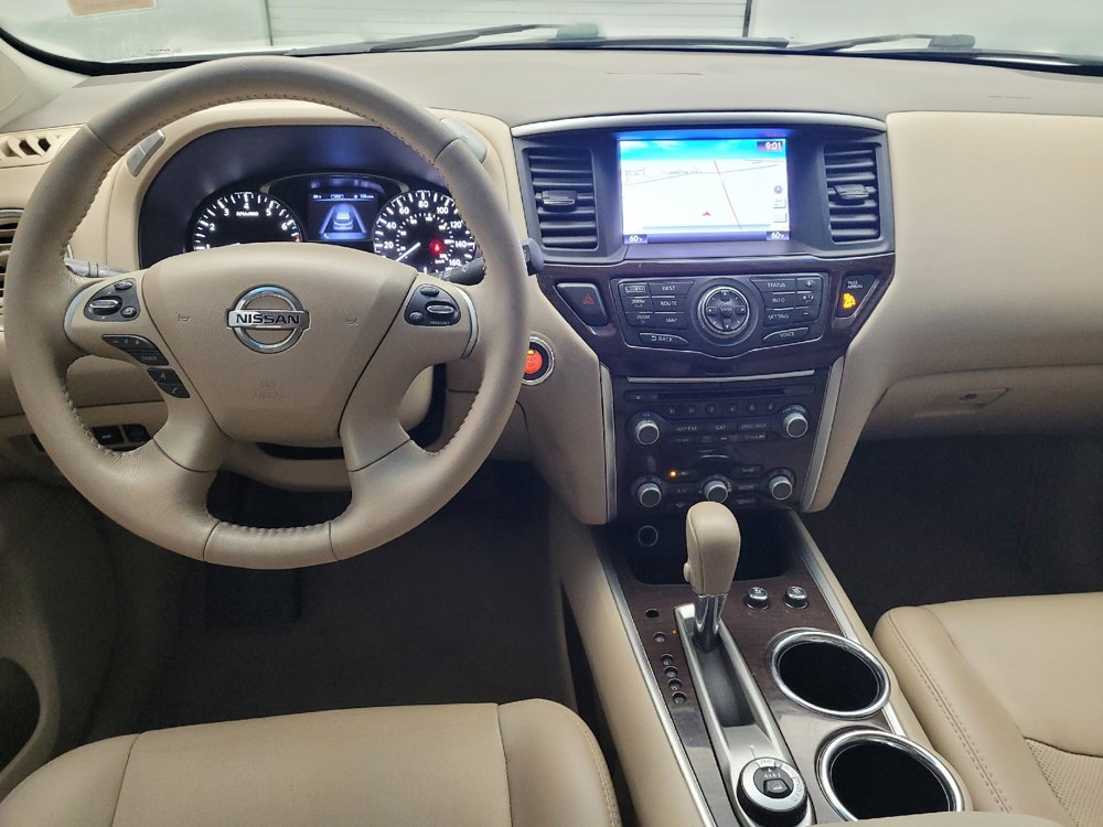 Used 2015 Nissan Pathfinder Platinum w/ Cargo Package AWD/4WD image 22