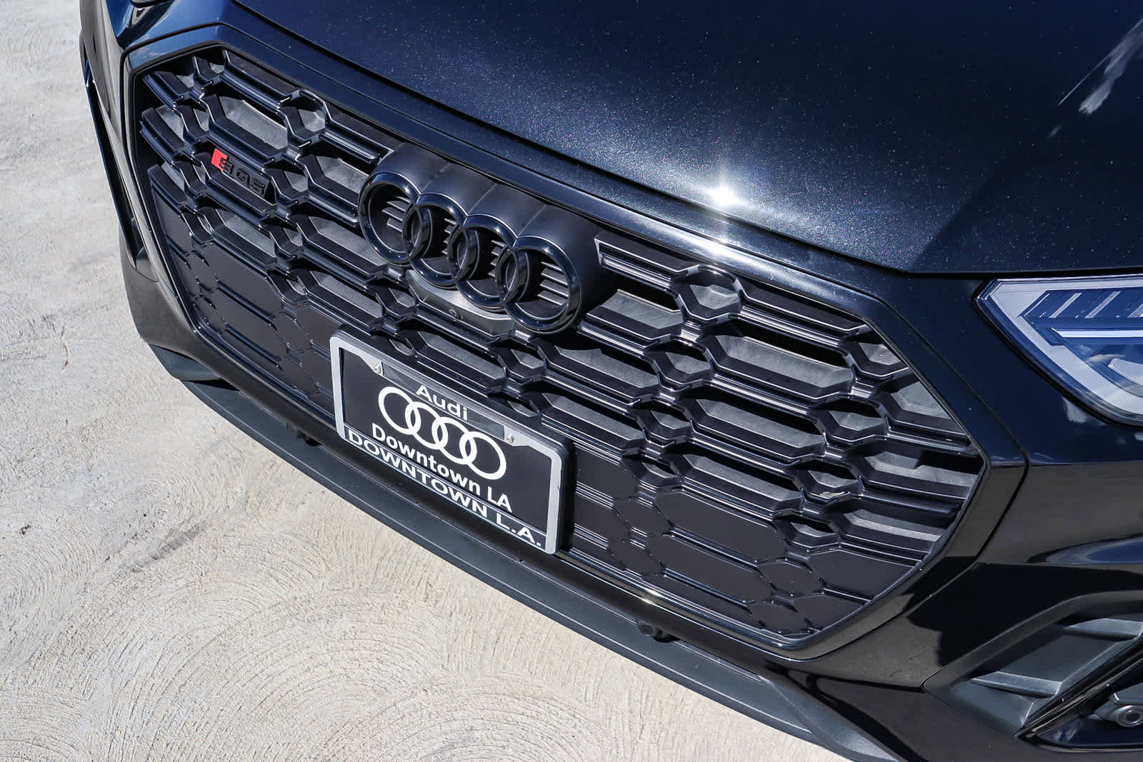 Used 2024 Audi SQ5 Premium Plus w/ Premium Plus Package image 8