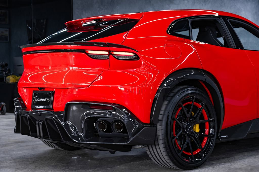 Used 2023 Ferrari Purosangue AWD/4WD image 19