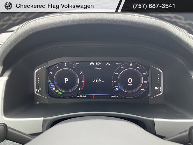 Used 2023 Volkswagen Atlas Cross Sport SE w/ Panoramic Sunroof Package image 35