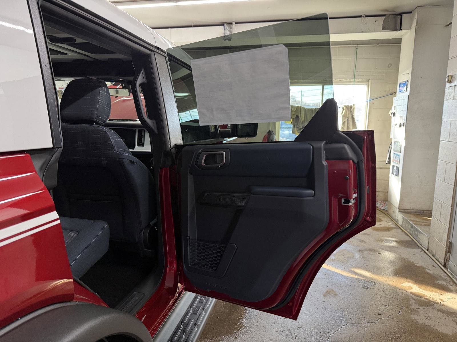 New 2025 Ford Bronco Heritage Edition image 27