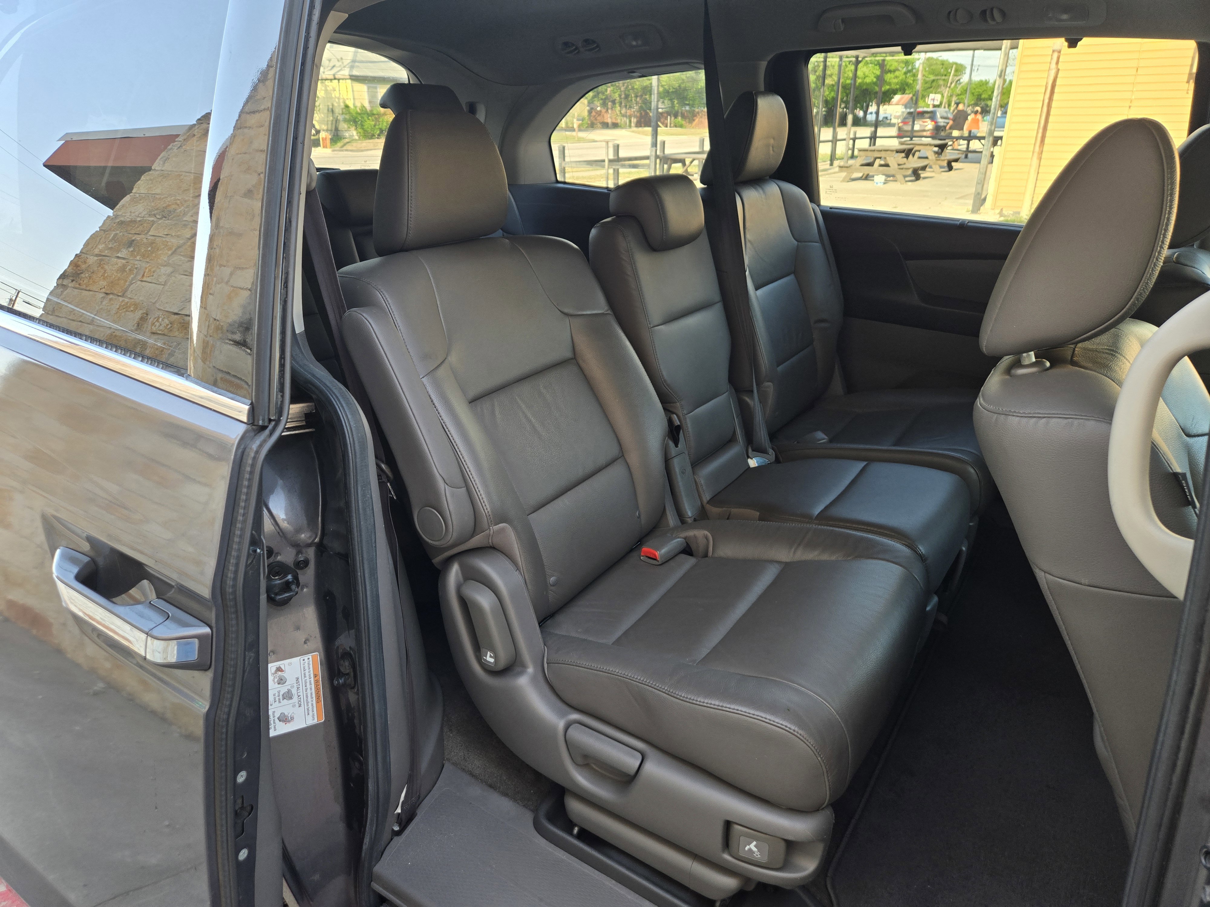 Used 2012 Honda Odyssey Touring image 10