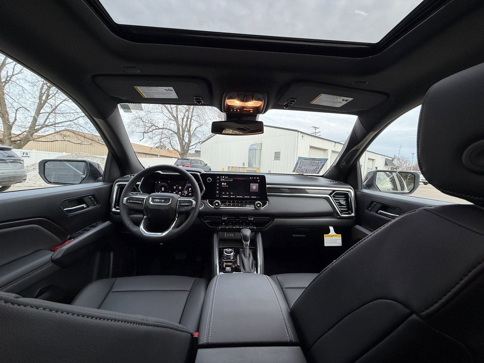 New 2026 GMC Canyon Elevation w/ Convenience Package image 32